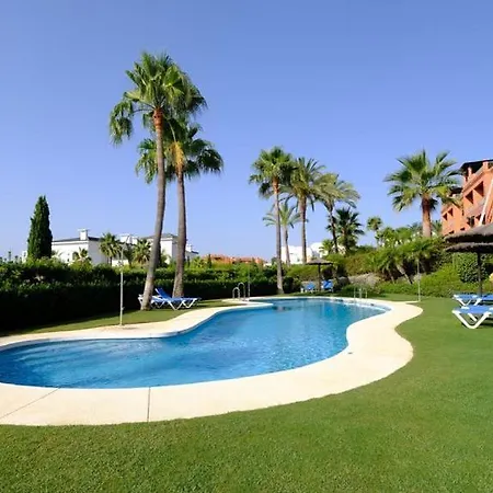 Flamingos Luxurious-royal Flamingos Apartment *